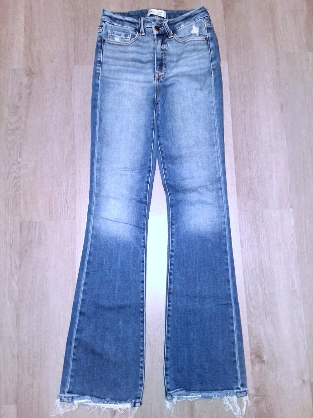 BKE Billie Slim Fit High Rise Bootcut Jeans Size 25 x 33 1/2 Distressed Denim